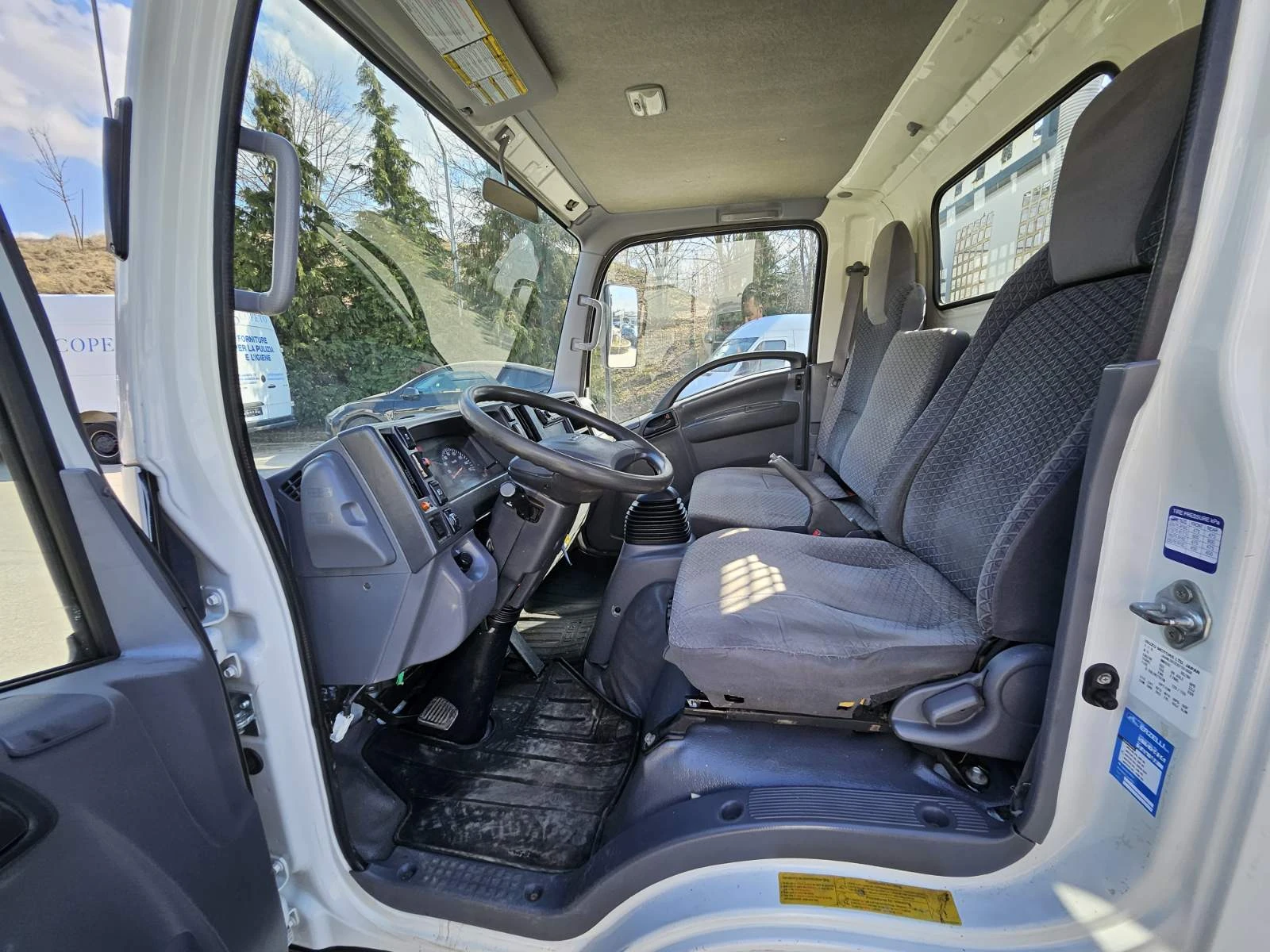 Isuzu Urban M21, снимка 10 - Бусове и автобуси - 53873398