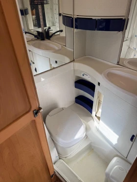 Каравана HYMER / ERIBA Nova, снимка 6