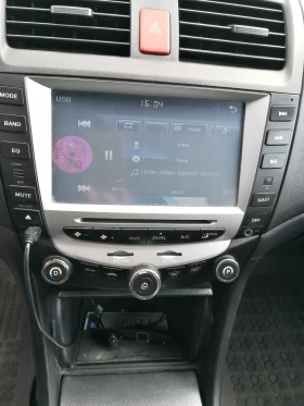 Honda Accord 2.0 i-VTEC, снимка 11