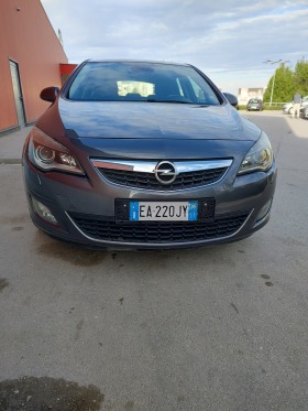Opel Astra 1.4т 140кс, снимка 1 - Автомобили и джипове - 45236159