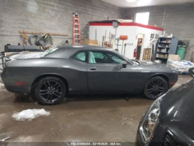 Обява за продажба на Dodge Challenger * GT AWD* CARFAX* АВТОФИНАНСИРАНЕ*  ~30 499 лв. - изображение 6