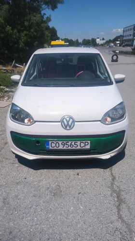 VW Up 