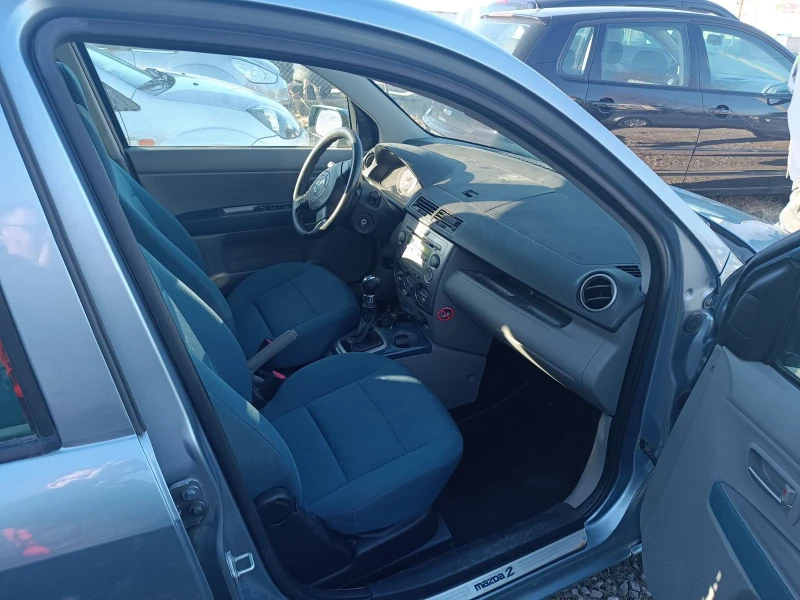 Mazda 2, снимка 10 - Автомобили и джипове - 48578118