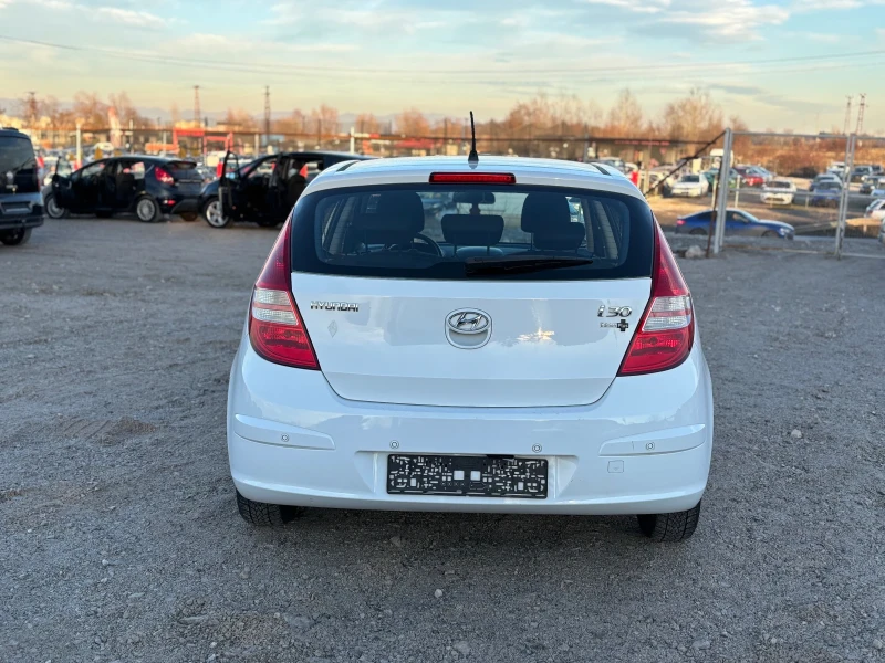 Hyundai I30 1.4-109кс, клима, снимка 6 - Автомобили и джипове - 48868004