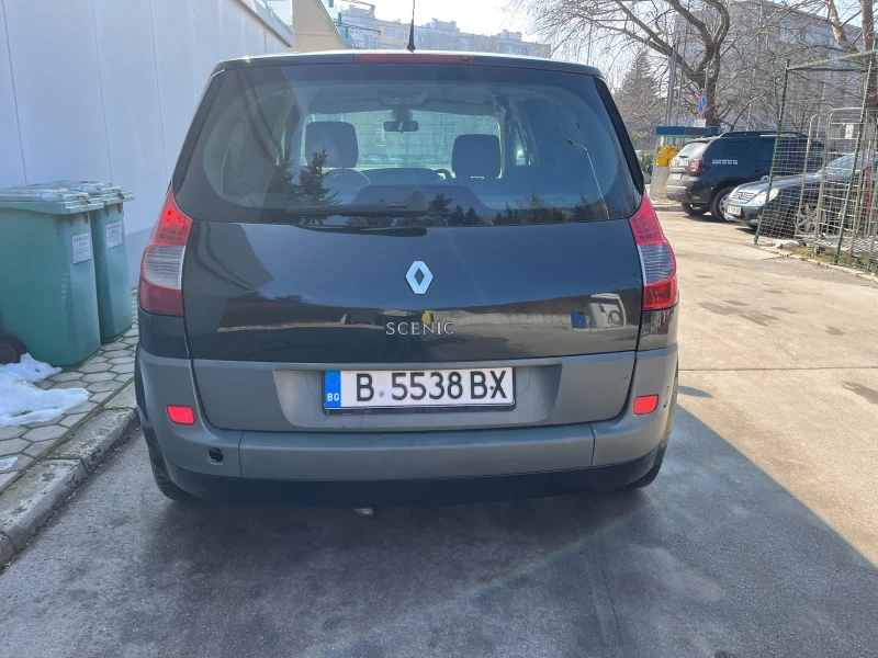 Renault Scenic, снимка 2 - Автомобили и джипове - 49402210