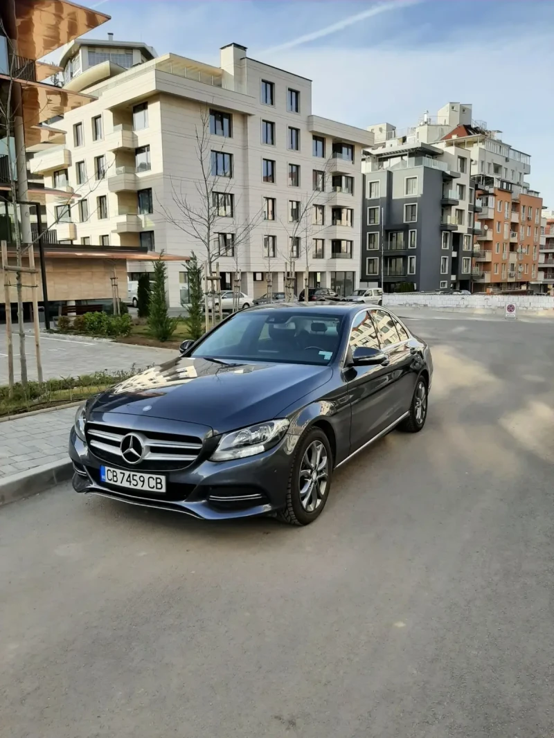 Mercedes-Benz C 220, снимка 1 - Автомобили и джипове - 49507489