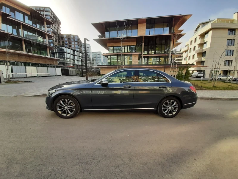 Mercedes-Benz C 220, снимка 6 - Автомобили и джипове - 49507489