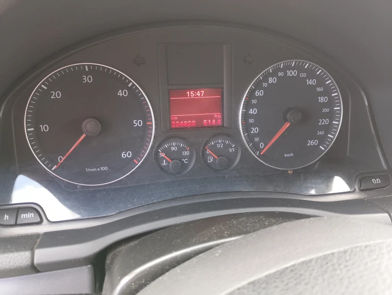 VW Golf Variant 1.9 tdi- 105, снимка 8 - Автомобили и джипове - 51848323