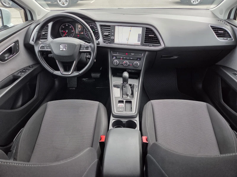 Seat Leon 2.0 TDI FULL LED, снимка 8 - Автомобили и джипове - 52682677