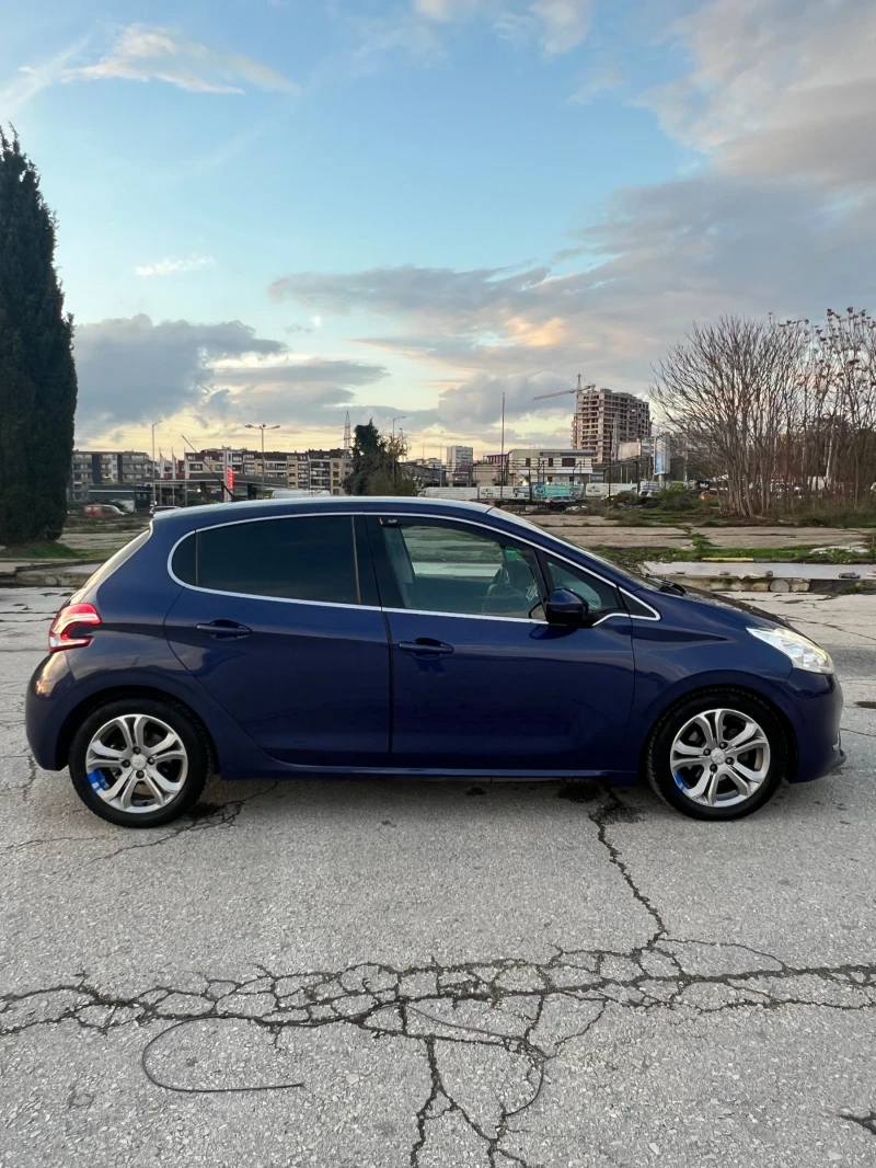Peugeot 208 1.6HDI 92hp 116x km, снимка 5 - Автомобили и джипове - 52713121
