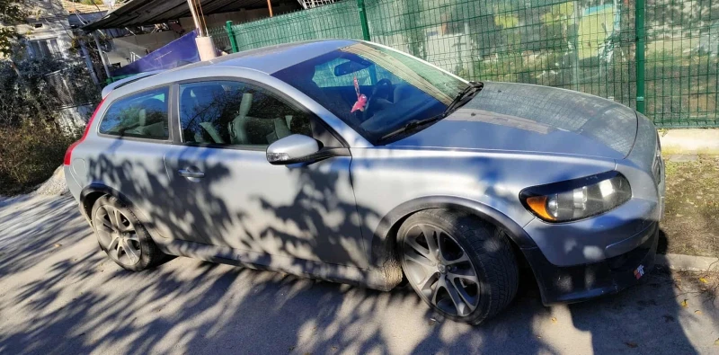 Volvo C30, снимка 2 - Автомобили и джипове - 53405545