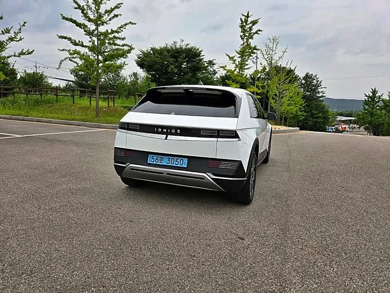 Hyundai Ioniq 5 LONG RANGE EXCLUSIVE, снимка 2 - Автомобили и джипове - 55218876