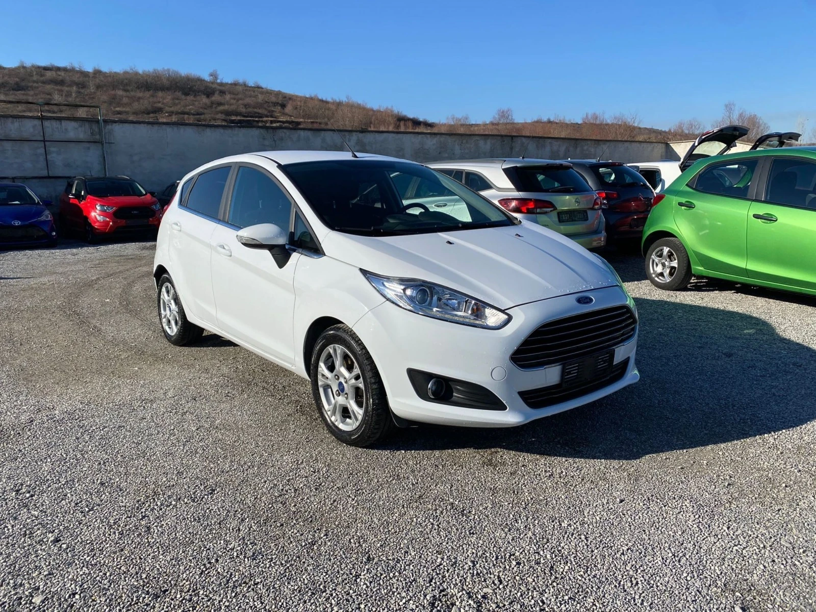 Ford Fiesta 1.5tdci titanium - изображение 2