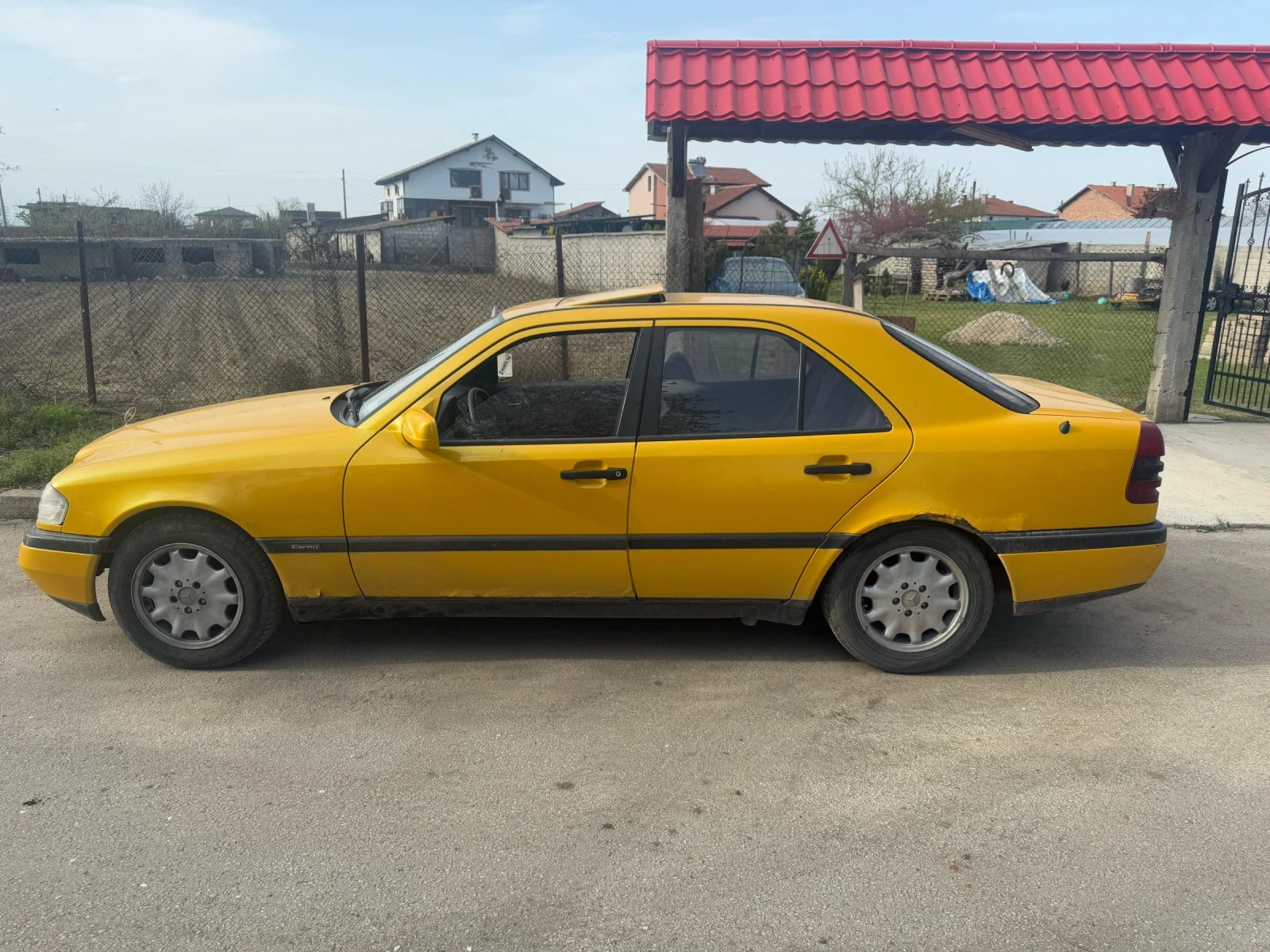 Mercedes-Benz C 200  - изображение 2