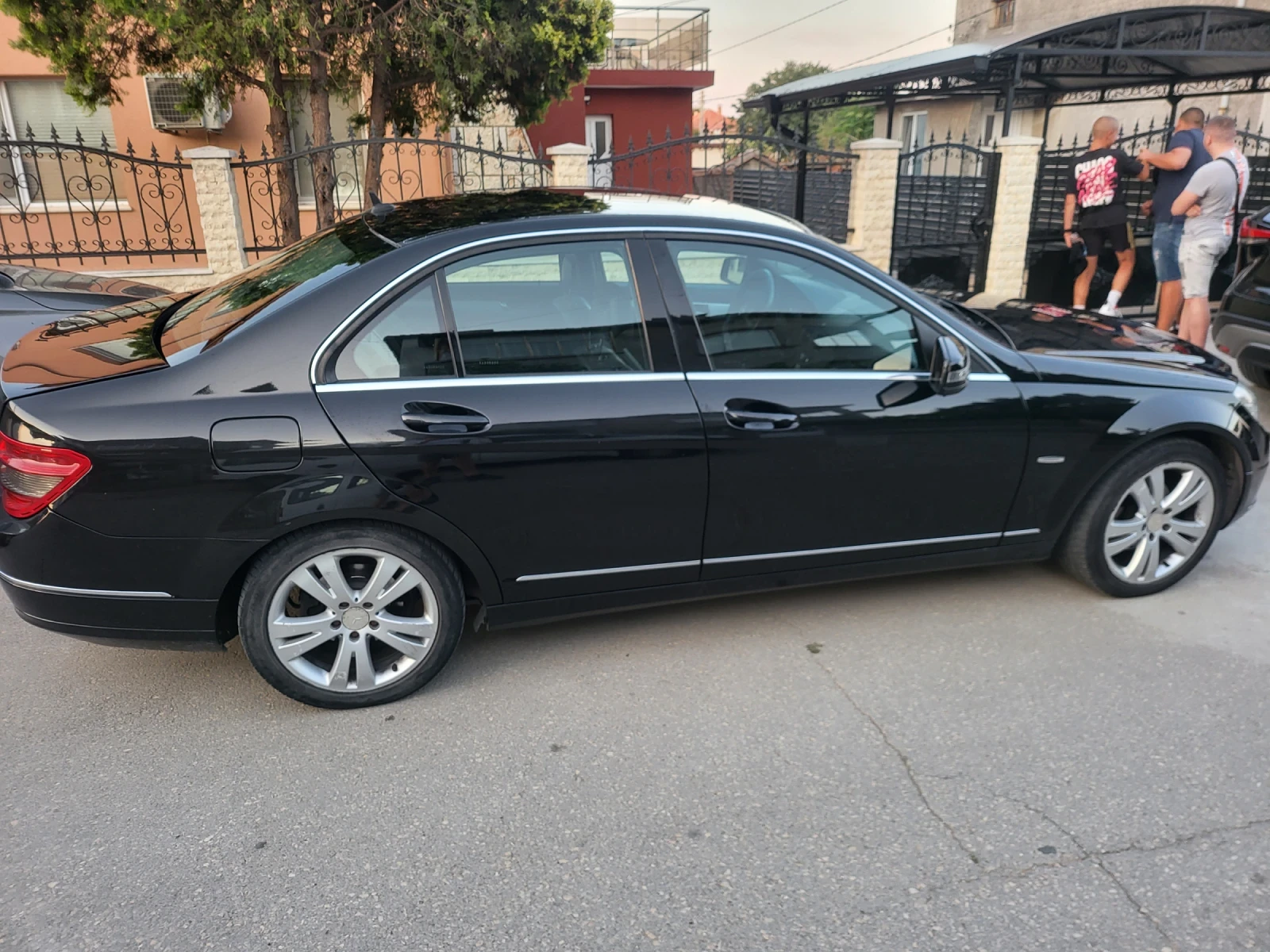 Mercedes-Benz C 220  - изображение 3