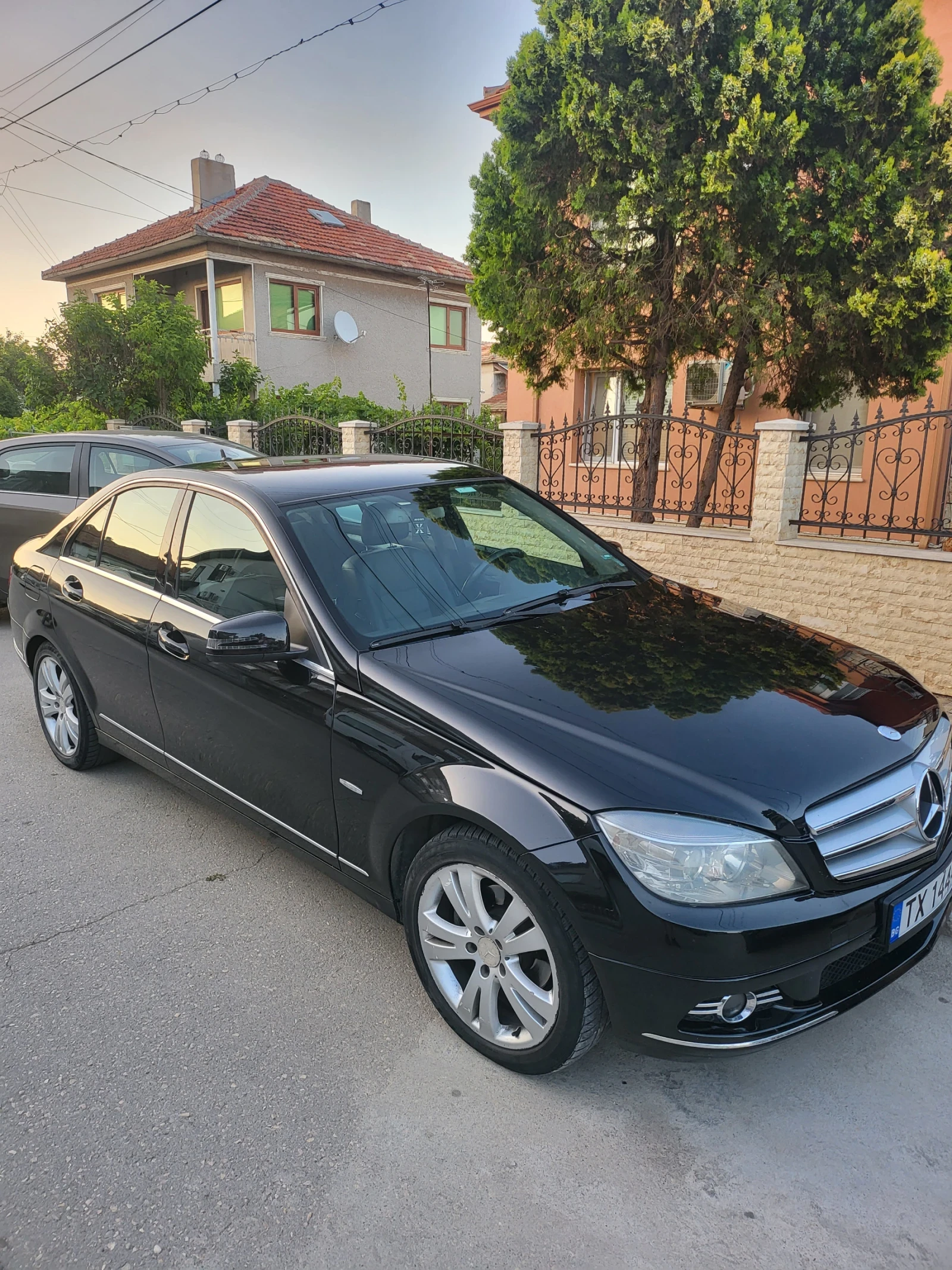 Mercedes-Benz C 220  - изображение 2