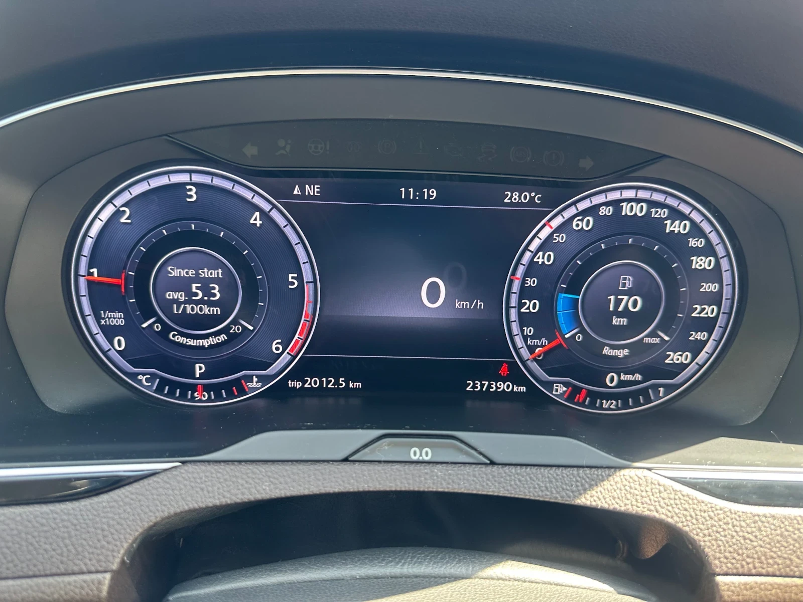 VW Passat 2.0TDI 190к.с.* 4MOTION* Панорама* MATRIX* FULL*  - изображение 6