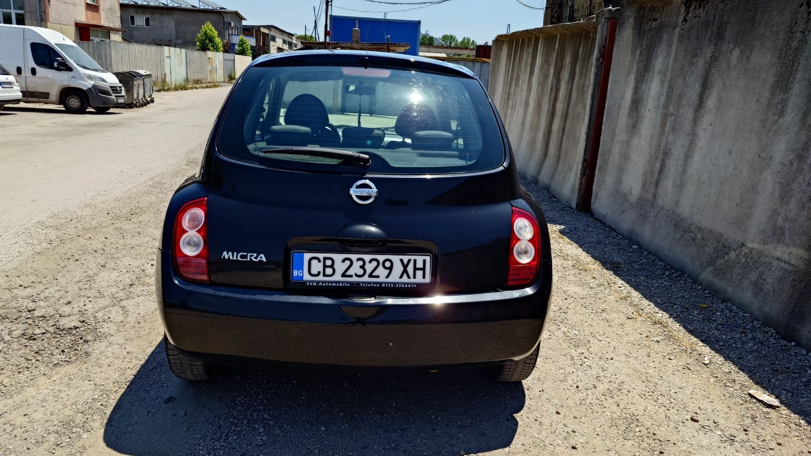 Nissan Micra 1.3i - изображение 2