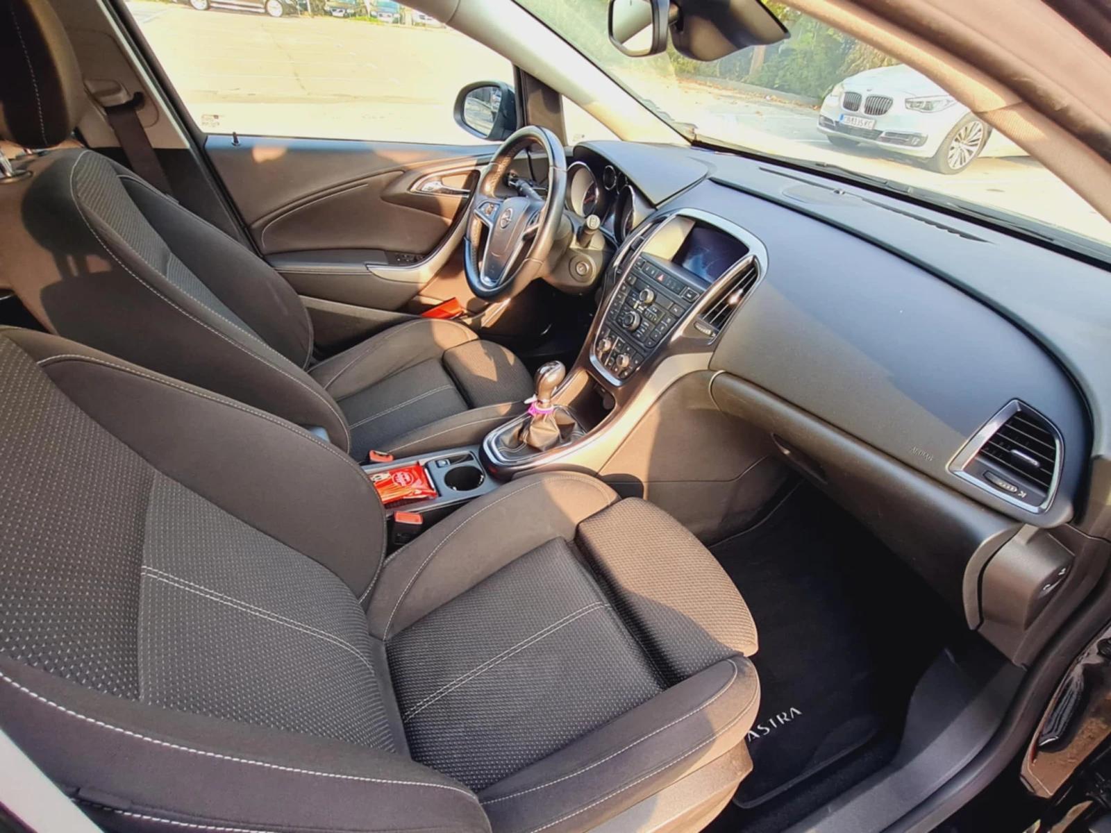 Opel Astra 1.7 CDTI 125 к.с - изображение 8
