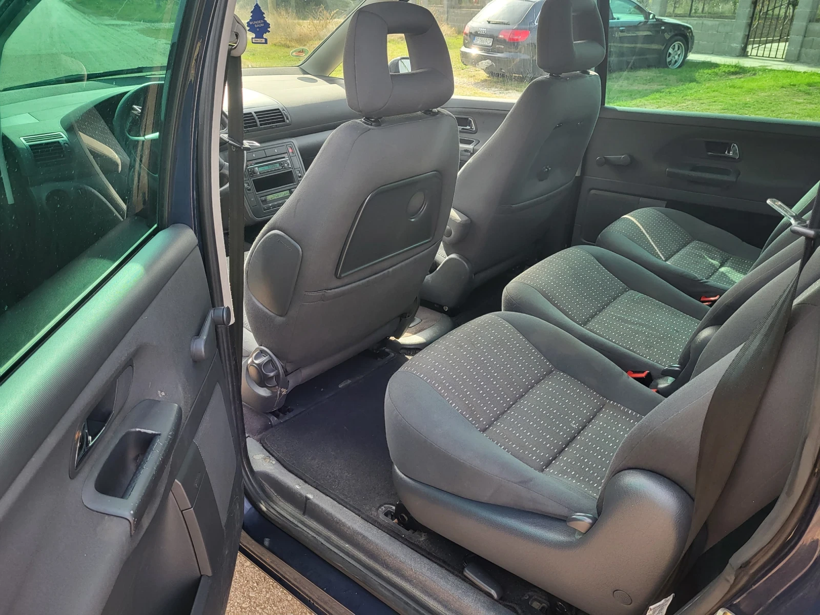 Seat Alhambra 2.0I - изображение 8