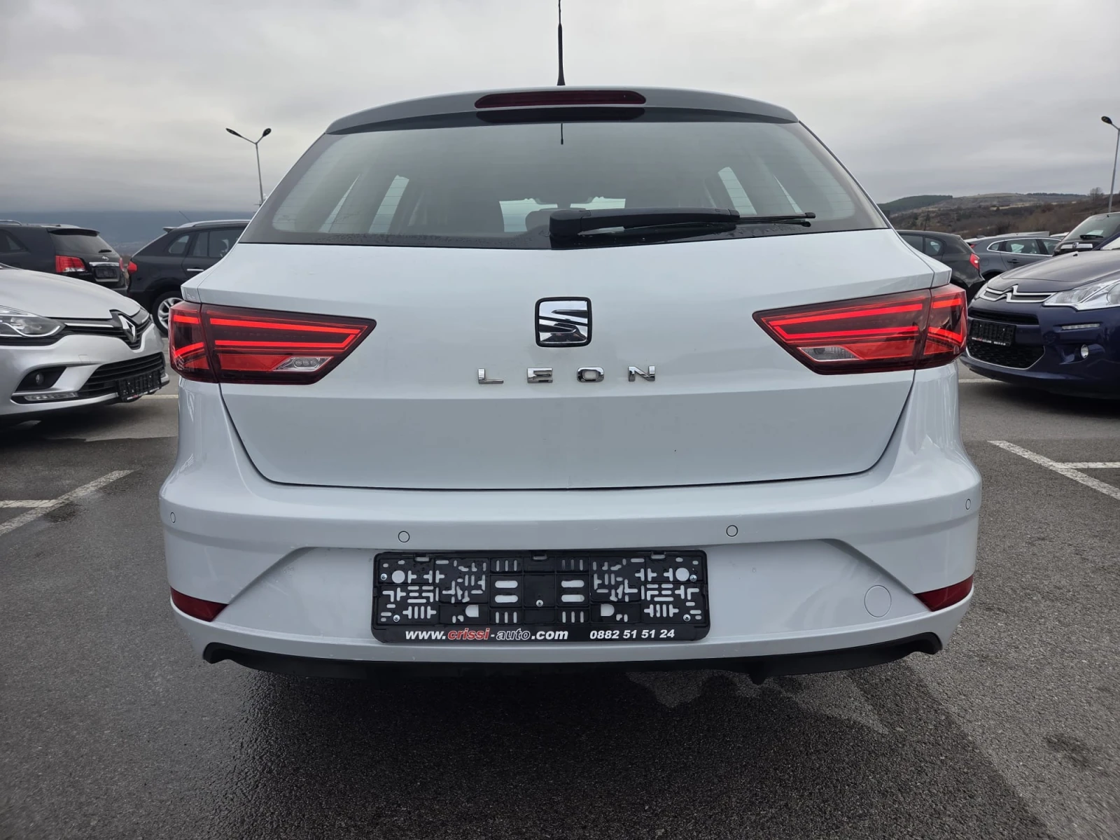 Seat Leon 2.0 TDI FULL LED - изображение 5