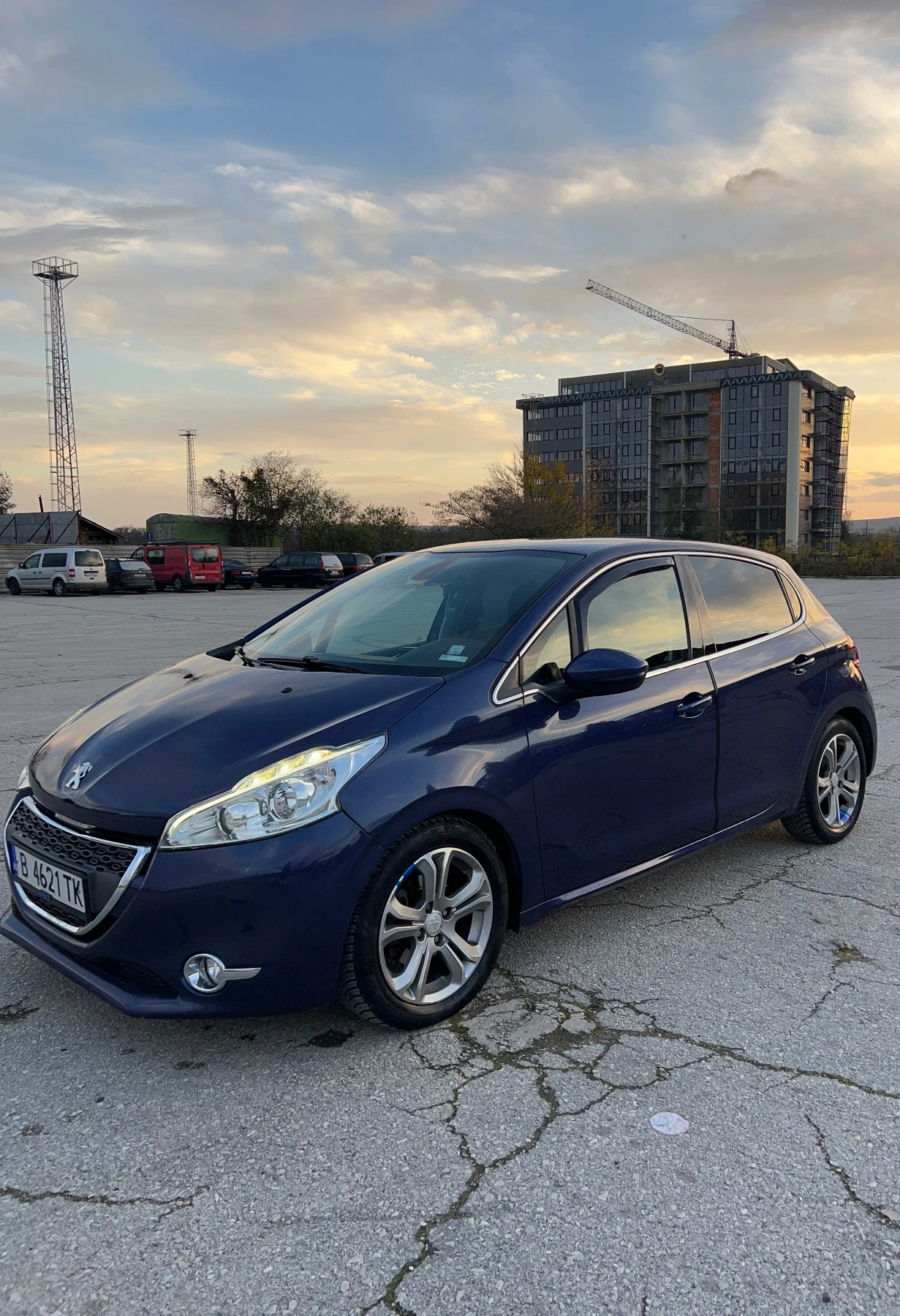 Peugeot 208 1.6HDI 92hp 116x km | Mobile.bg   1