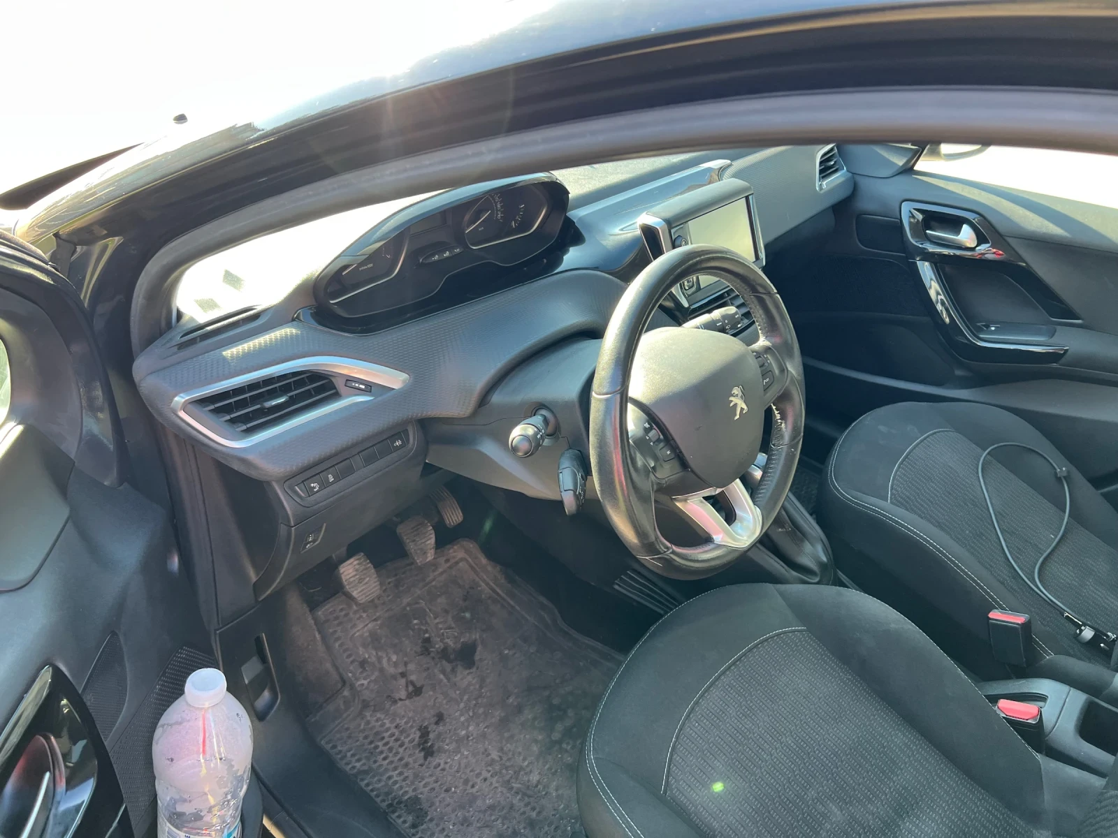 Peugeot 208 Стил - изображение 4