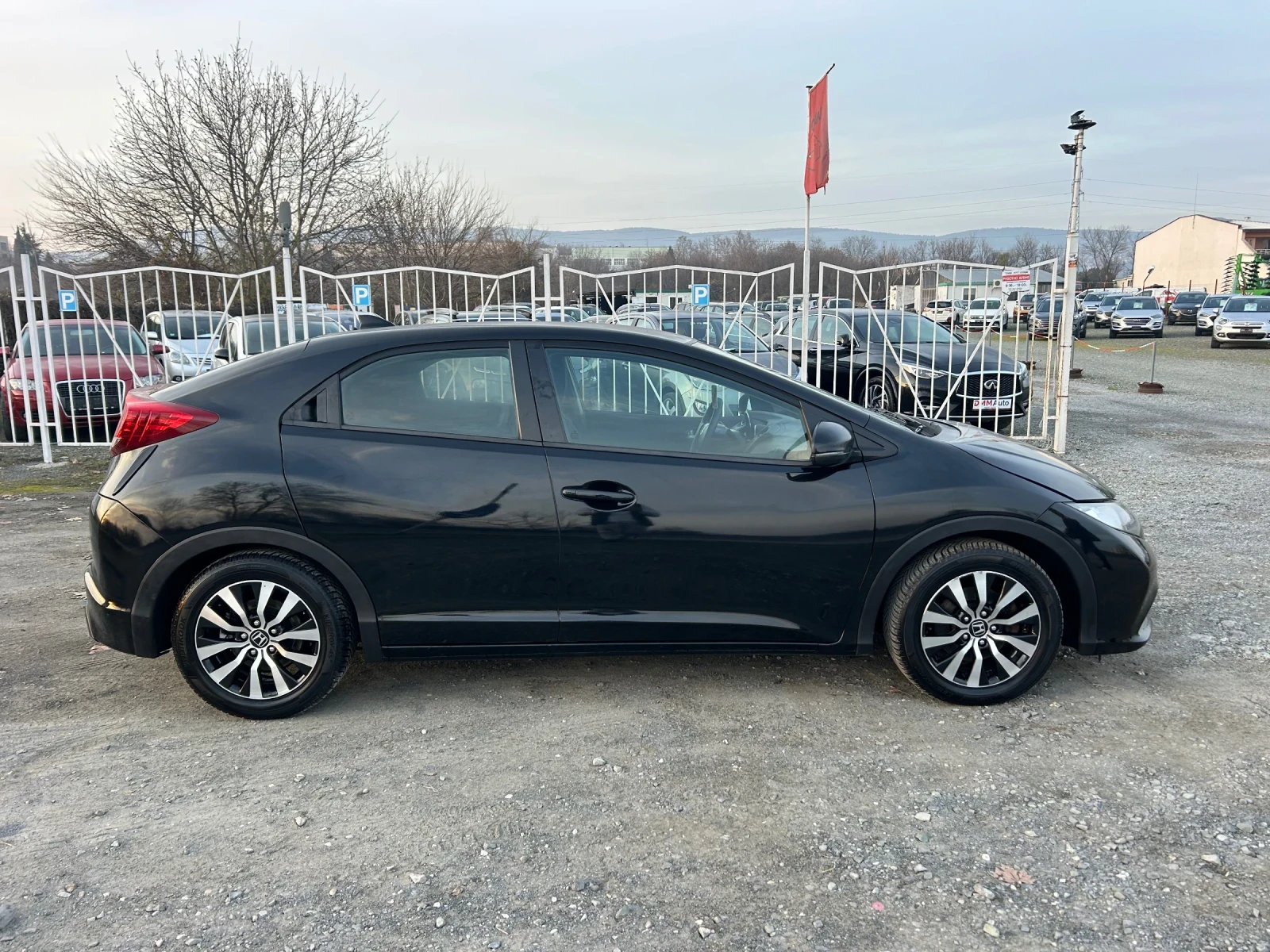 Honda Civic 1.6 - 120 к.с EARTH DREAMS / ЕВРО5J / НАВИГАЦИЯ  - изображение 4