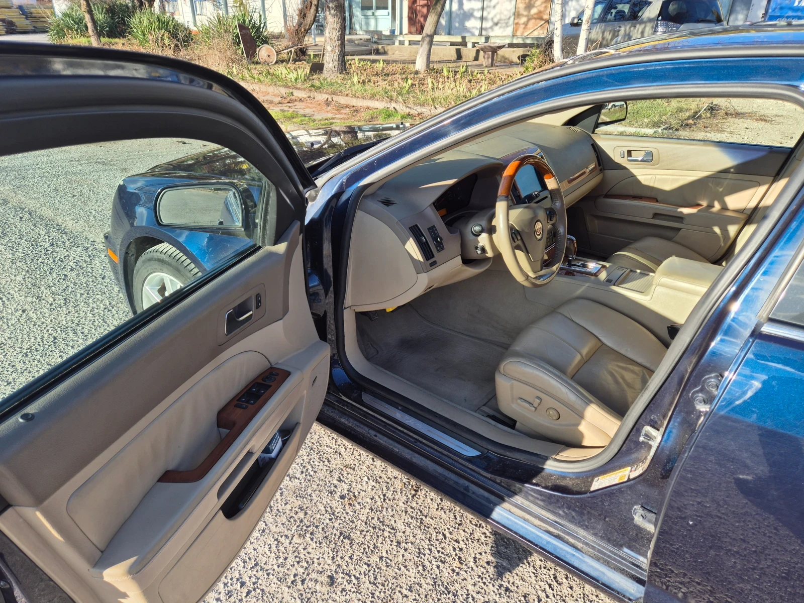 Cadillac STS | Mobile.bg � ����������� 10