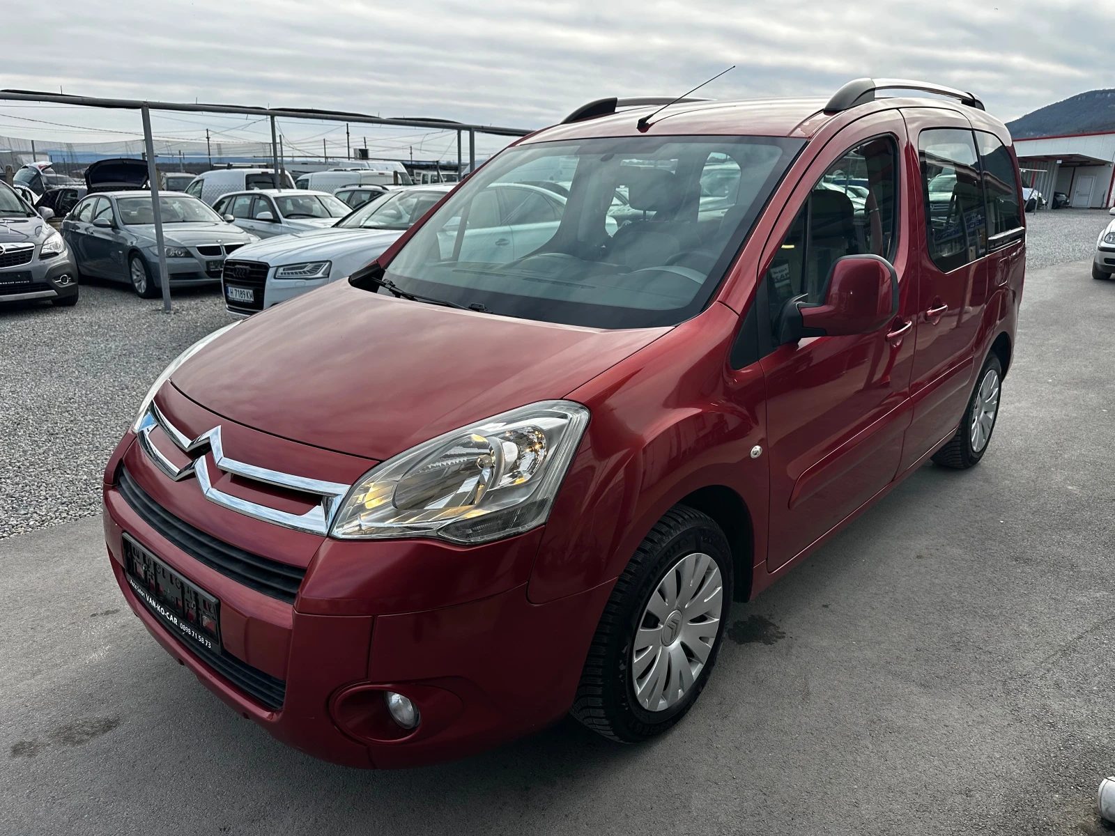 Citroen Berlingo 1.6HDI 90к.с Multispace - изображение 4