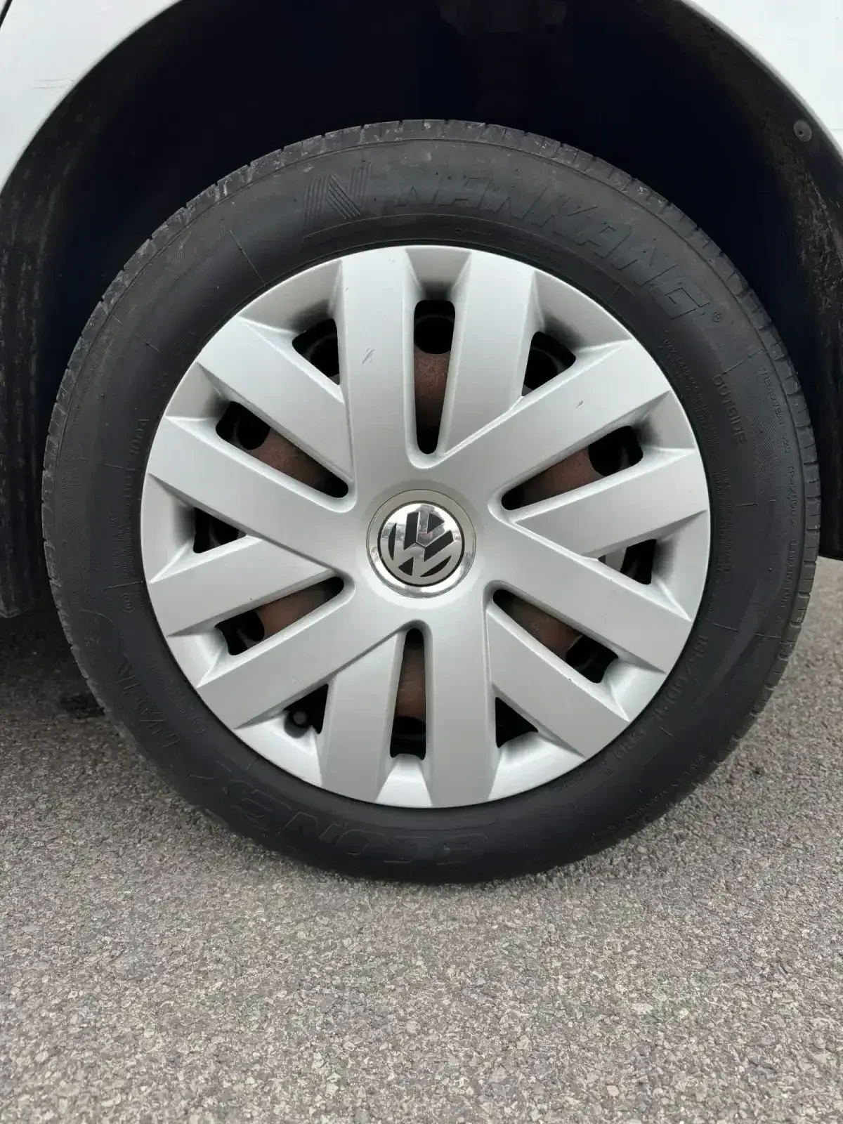 VW Polo 1.2TDI НОВ ВНОС, снимка 15 - Автомобили и джипове - 53683985