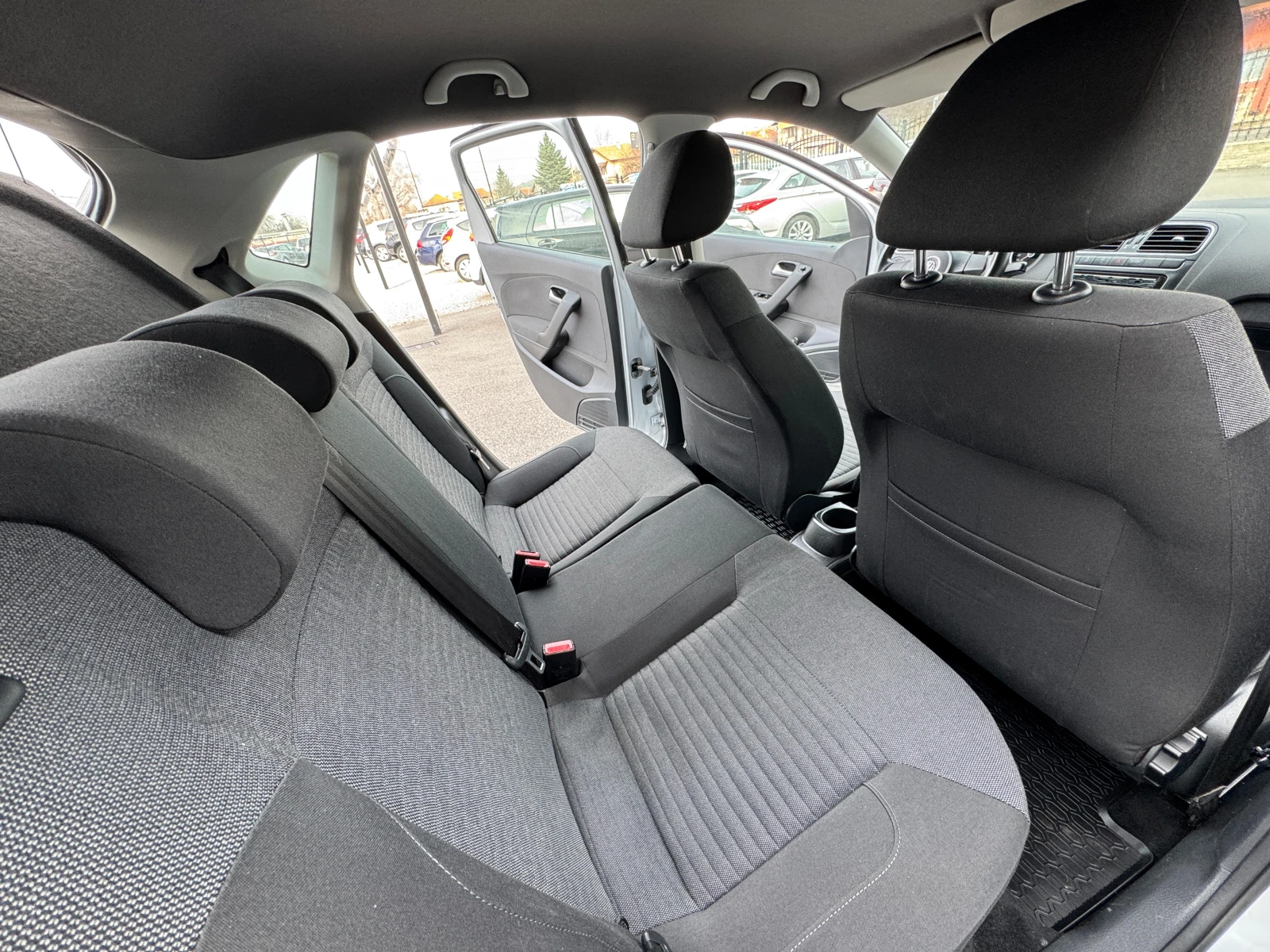 VW Polo 1.2TDI ��� ���� | Mobile.bg � ����������� 9