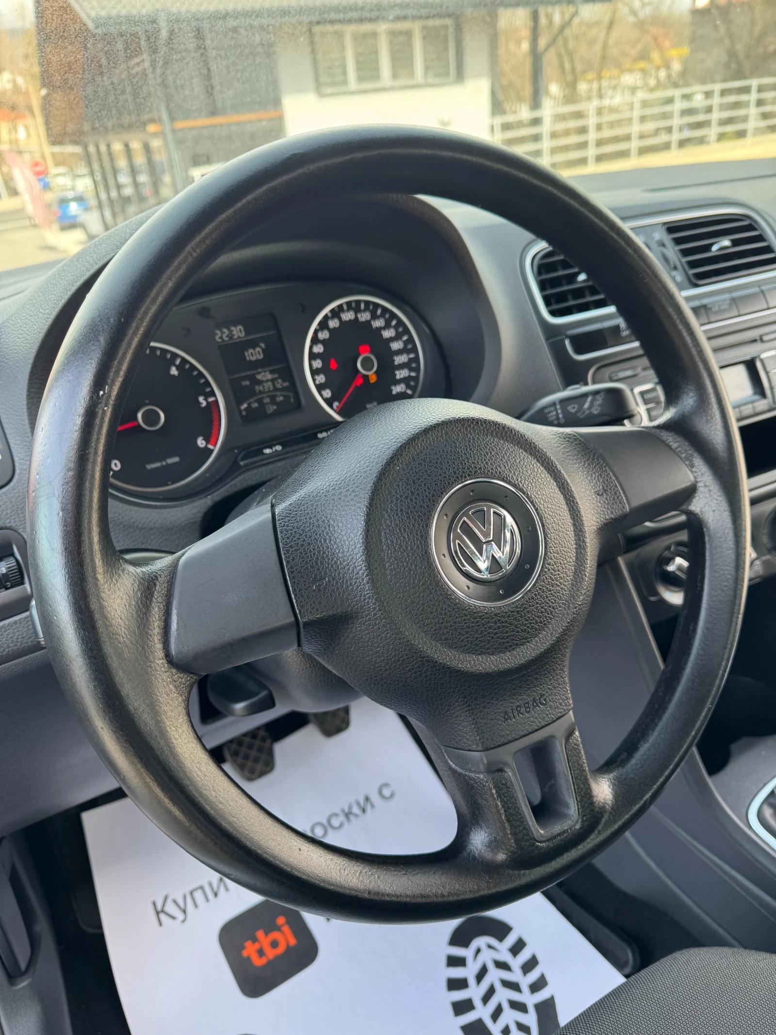 VW Polo 1.2TDI НОВ ВНОС, снимка 10 - Автомобили и джипове - 53683985
