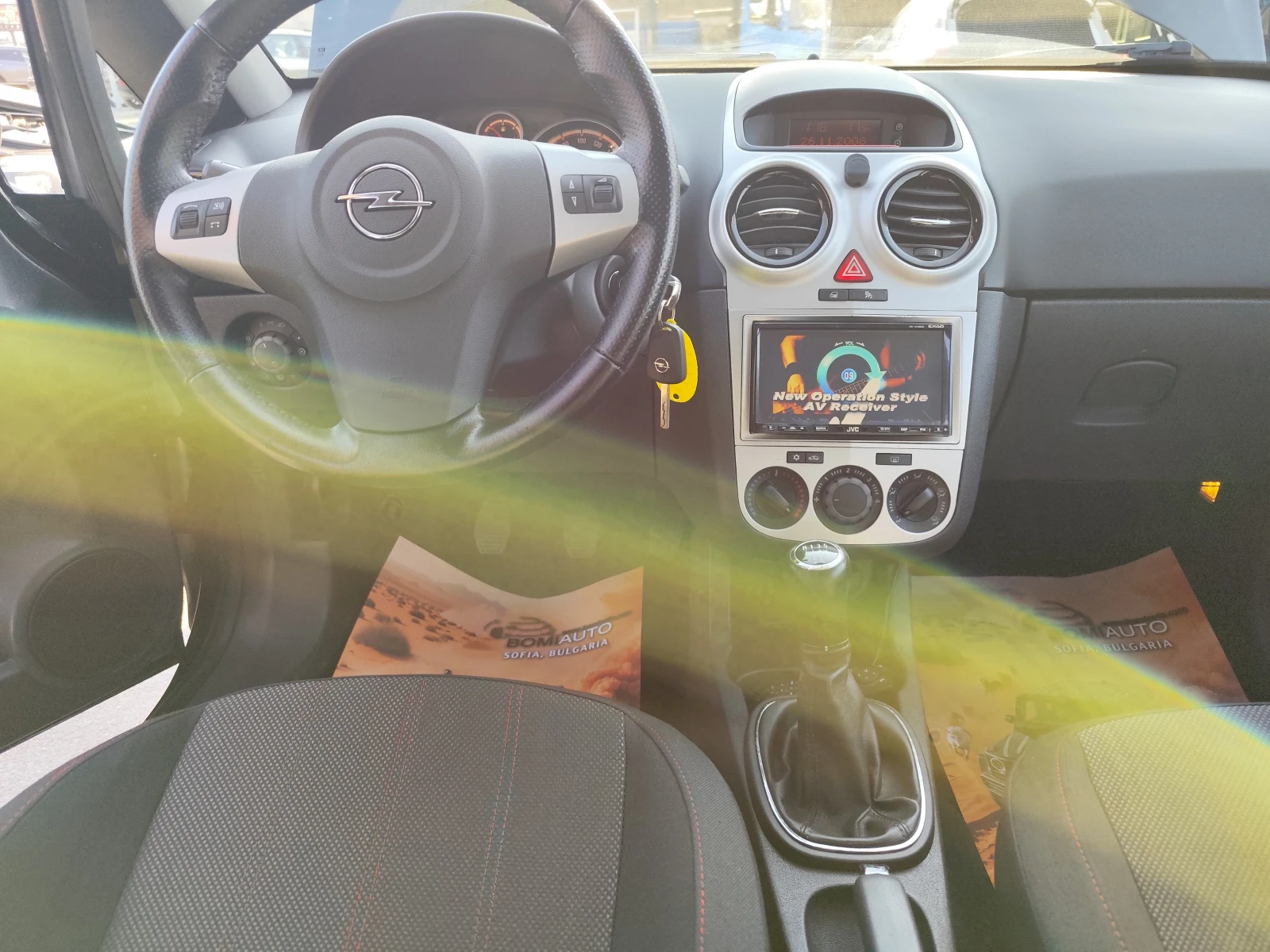 Opel Corsa 1.4i* KLIMA* MMi* , снимка 8 - Автомобили и джипове - 53736698