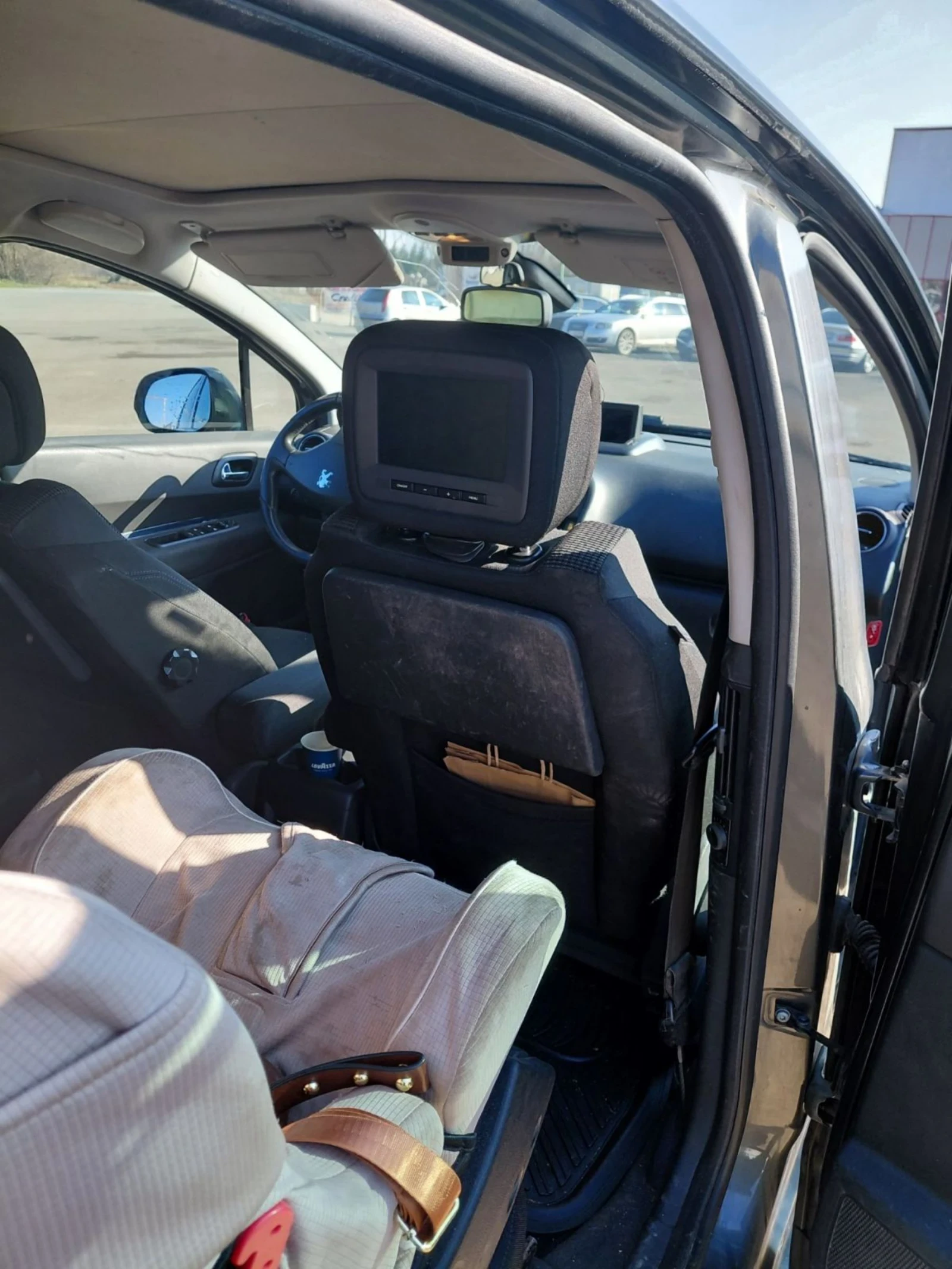 Peugeot 5008, снимка 7 - Автомобили и джипове - 53738618