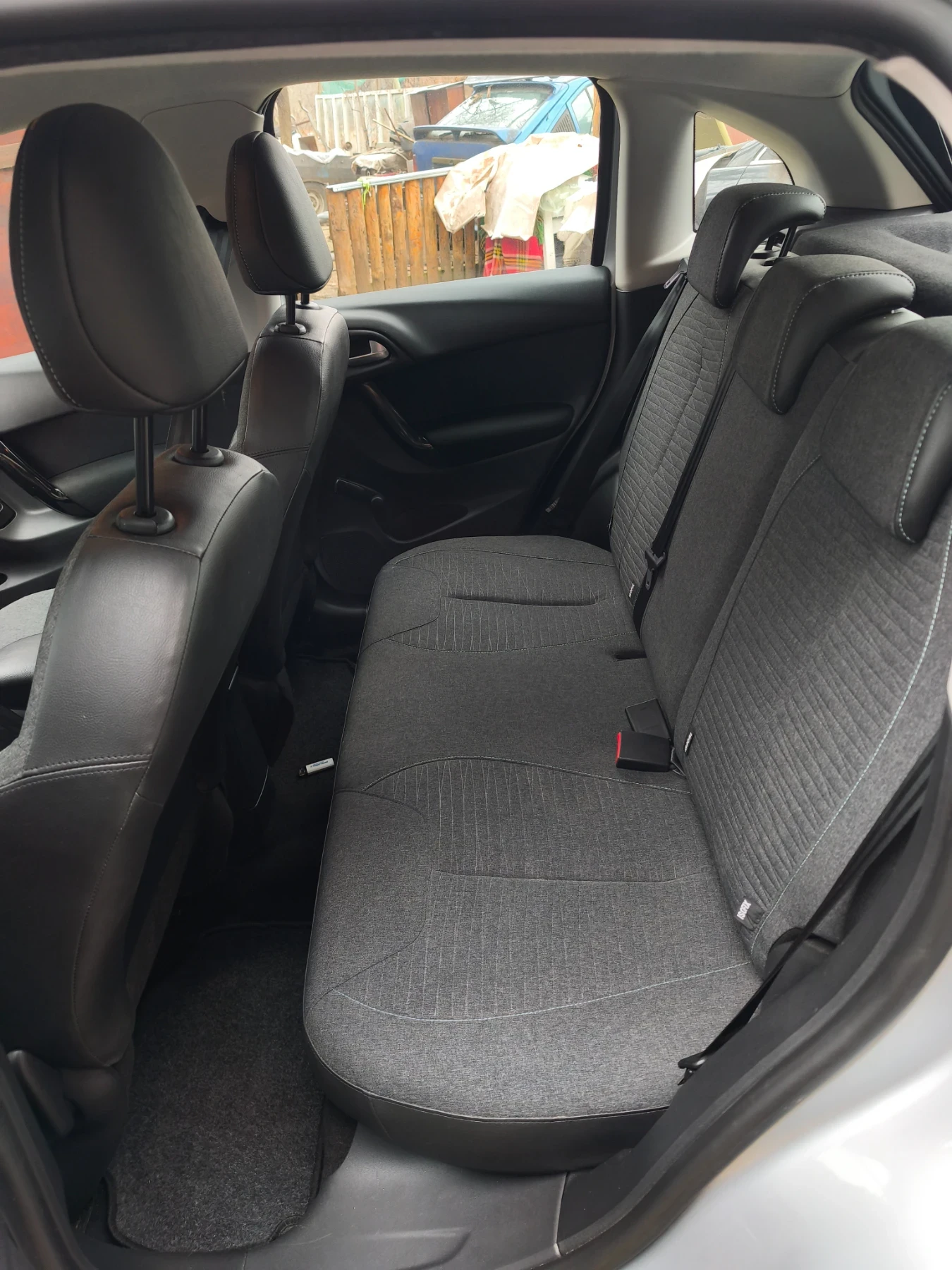 Citroen C3 1.2, снимка 6 - Автомобили и джипове - 53761322