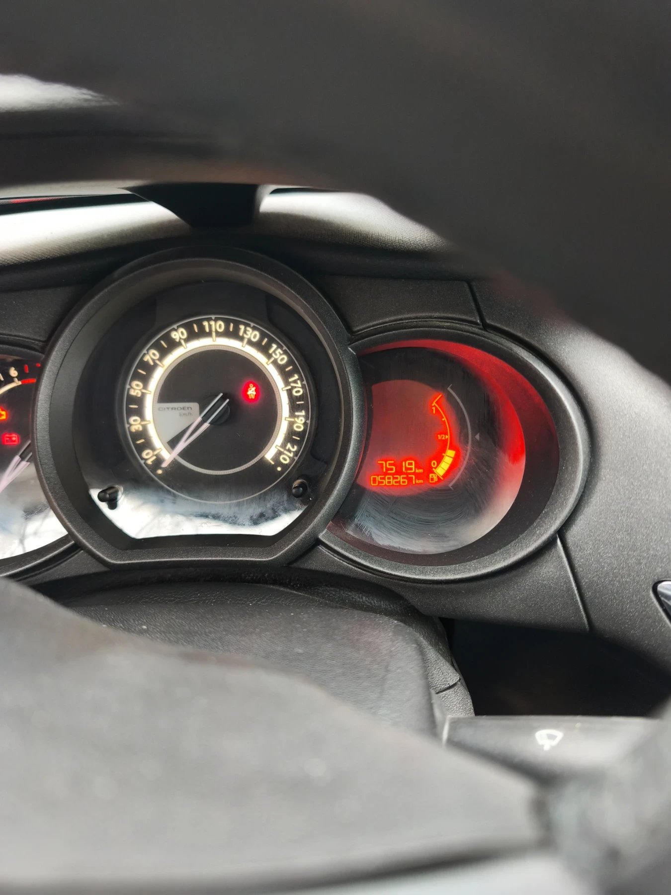 Citroen C3 1.2, снимка 9 - Автомобили и джипове - 53761322