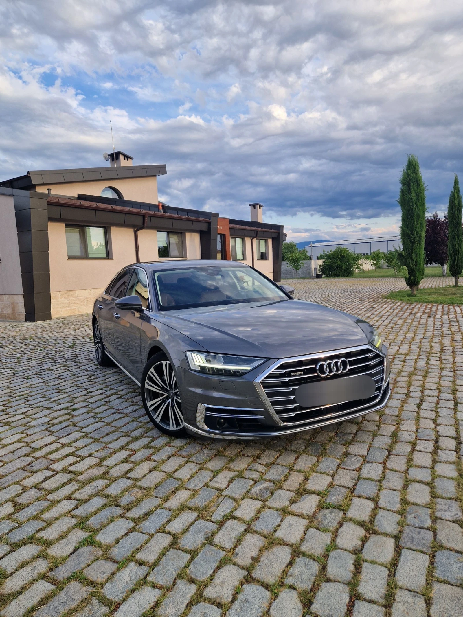 Audi A8 | Mobile.bg � ����������� 2