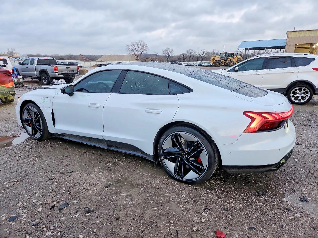 Audi E-Tron GT Rs, снимка 2 - Автомобили и джипове - 54347774