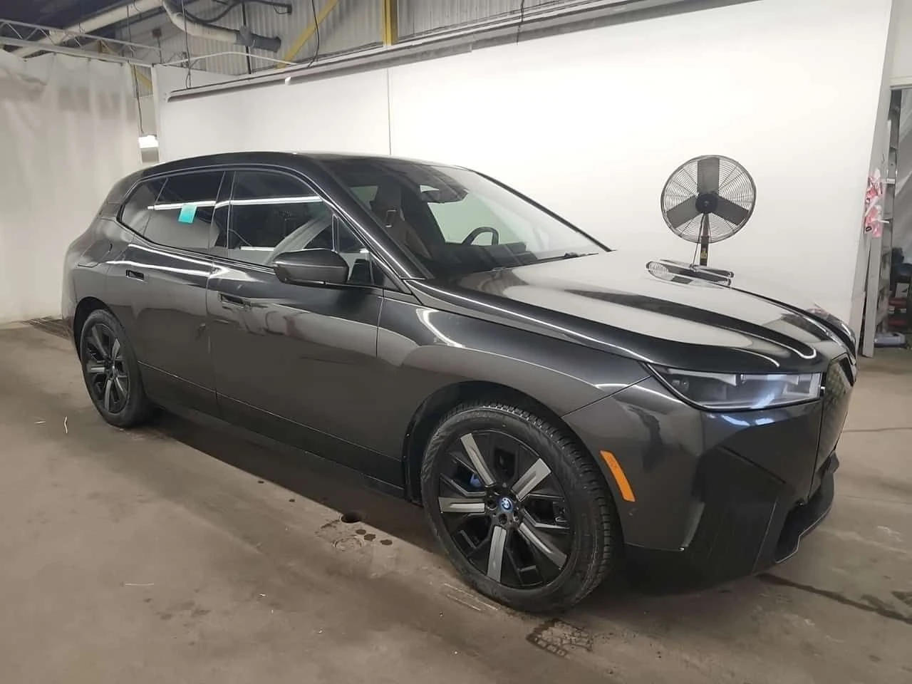 BMW iX * XDRIVE50 * ���������� ��� ������������ ������ | Mobile.bg � ����������� 2