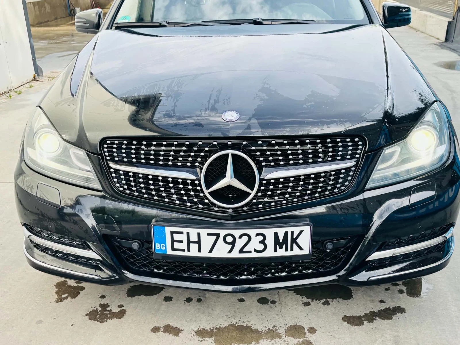 Mercedes-Benz C 220, снимка 4 - Автомобили и джипове - 54583289