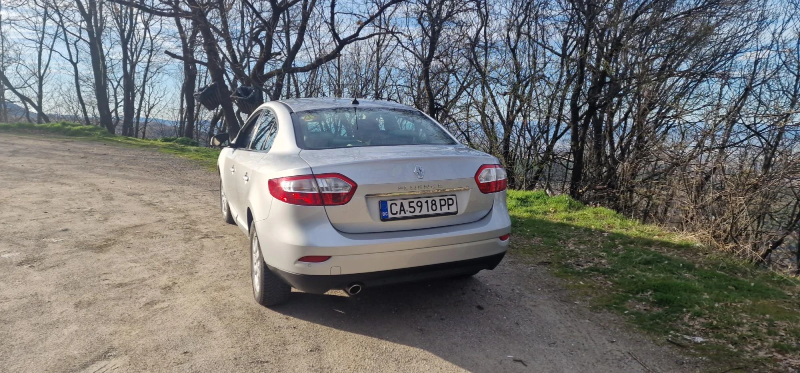 Renault Fluence, снимка 3 - Автомобили и джипове - 54702166