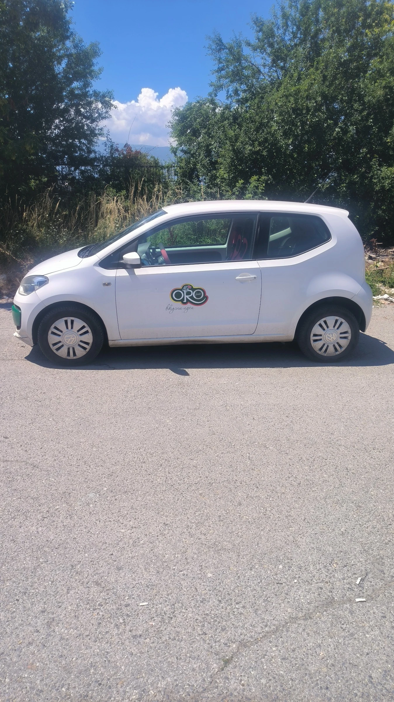 VW Up, снимка 2 - Автомобили и джипове - 55046658