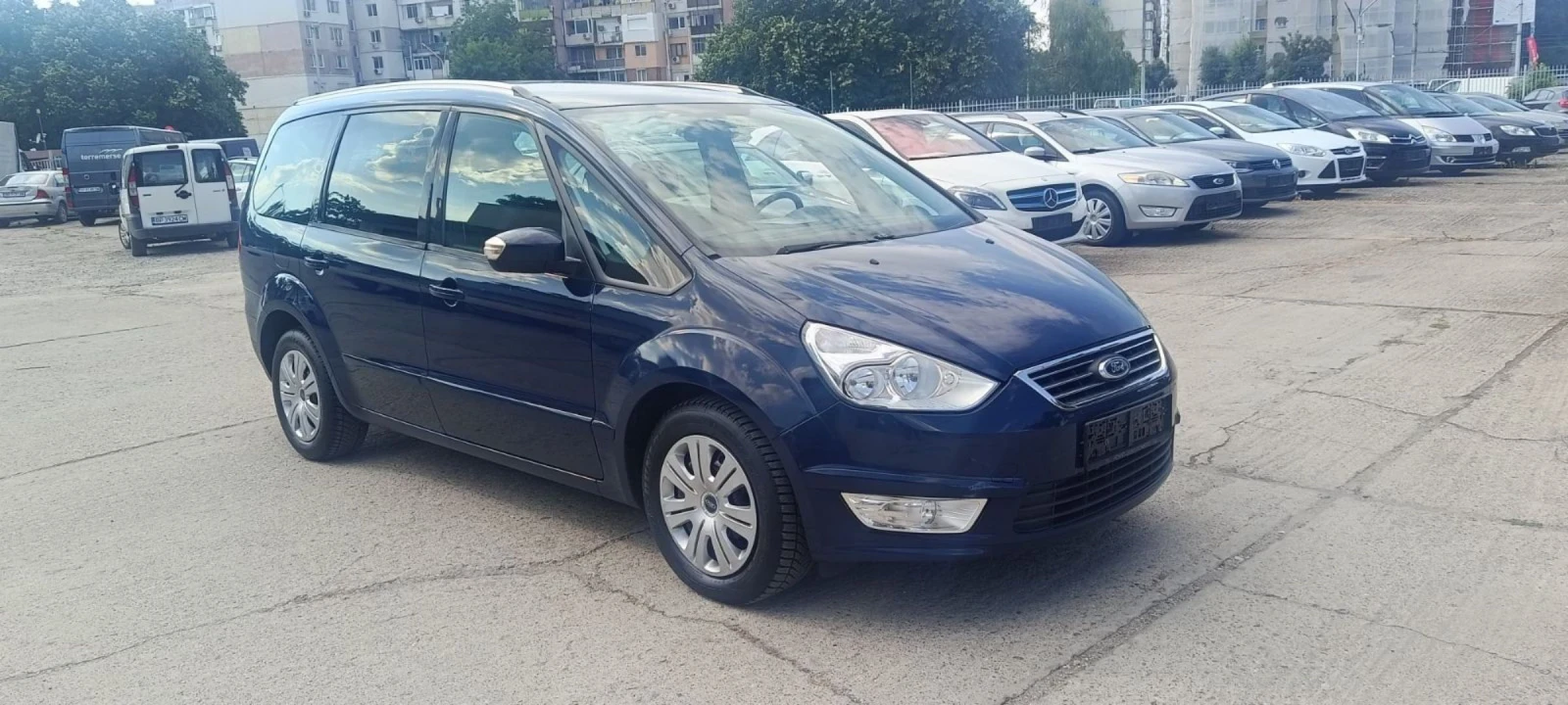 Ford Galaxy 1.6TDI, снимка 3 - Автомобили и джипове - 55325915