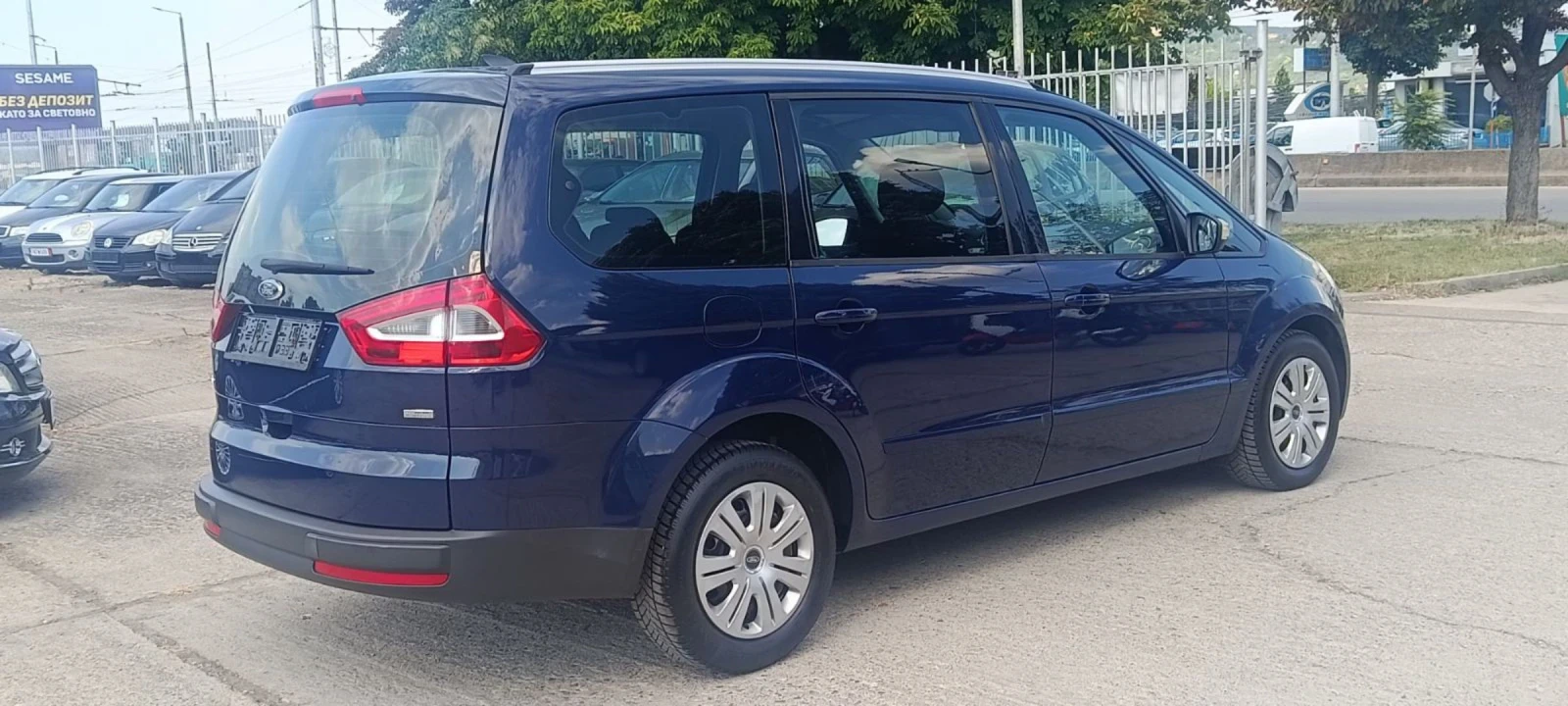 Ford Galaxy 1.6TDI, снимка 14 - Автомобили и джипове - 55325915