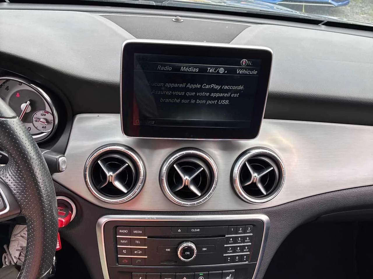 Mercedes-Benz CLA 250 * АВТОКРЕДИТ * КЛИП НА МОТОРА * , снимка 11 - Автомобили и джипове - 55457616