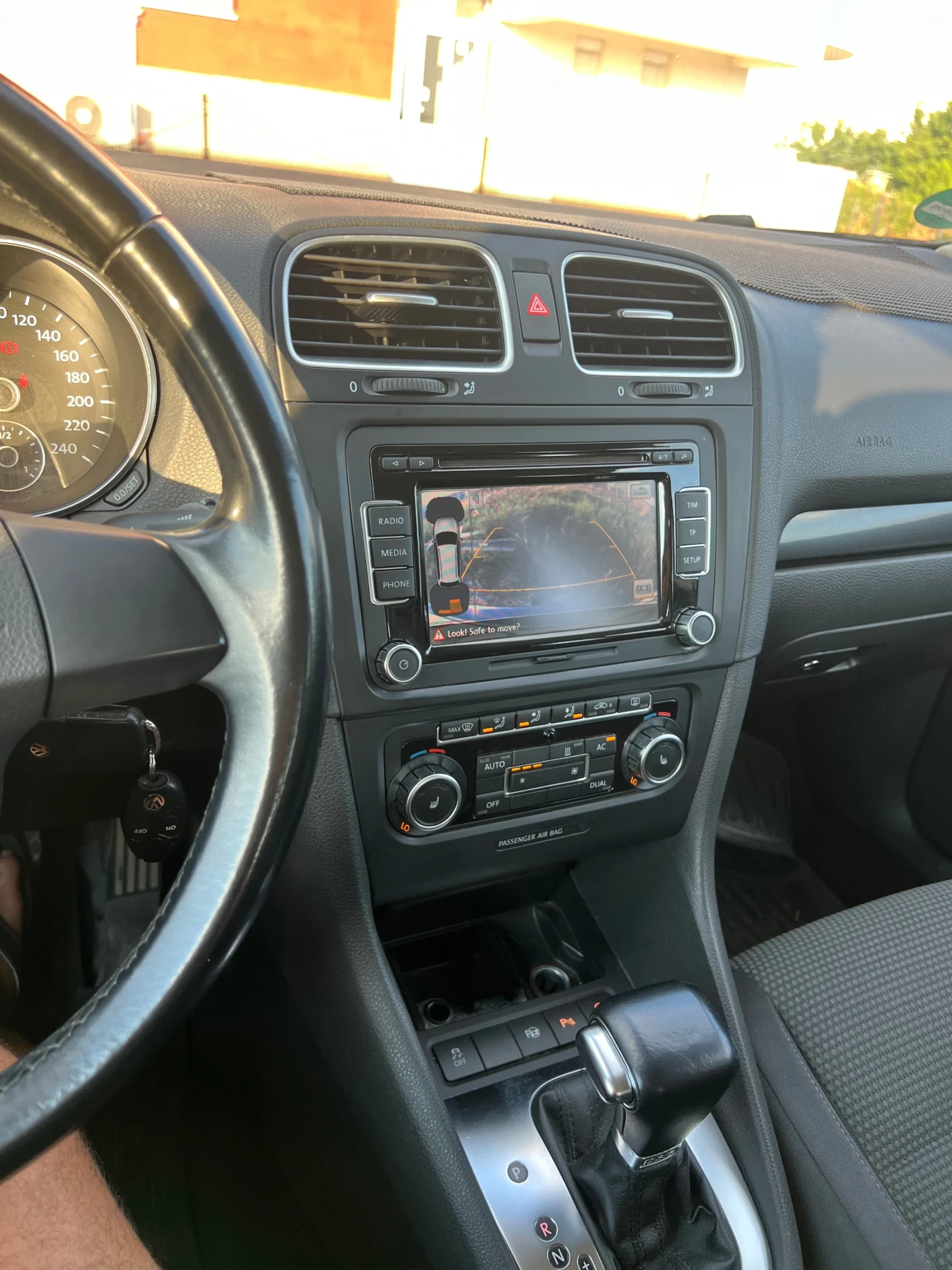 VW Golf, снимка 8 - Автомобили и джипове - 55550600