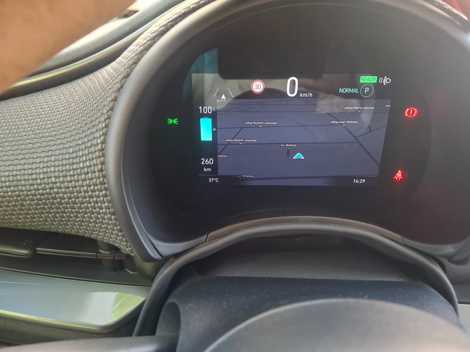 Fiat 500e La prima, снимка 10 - Автомобили и джипове - 55581663