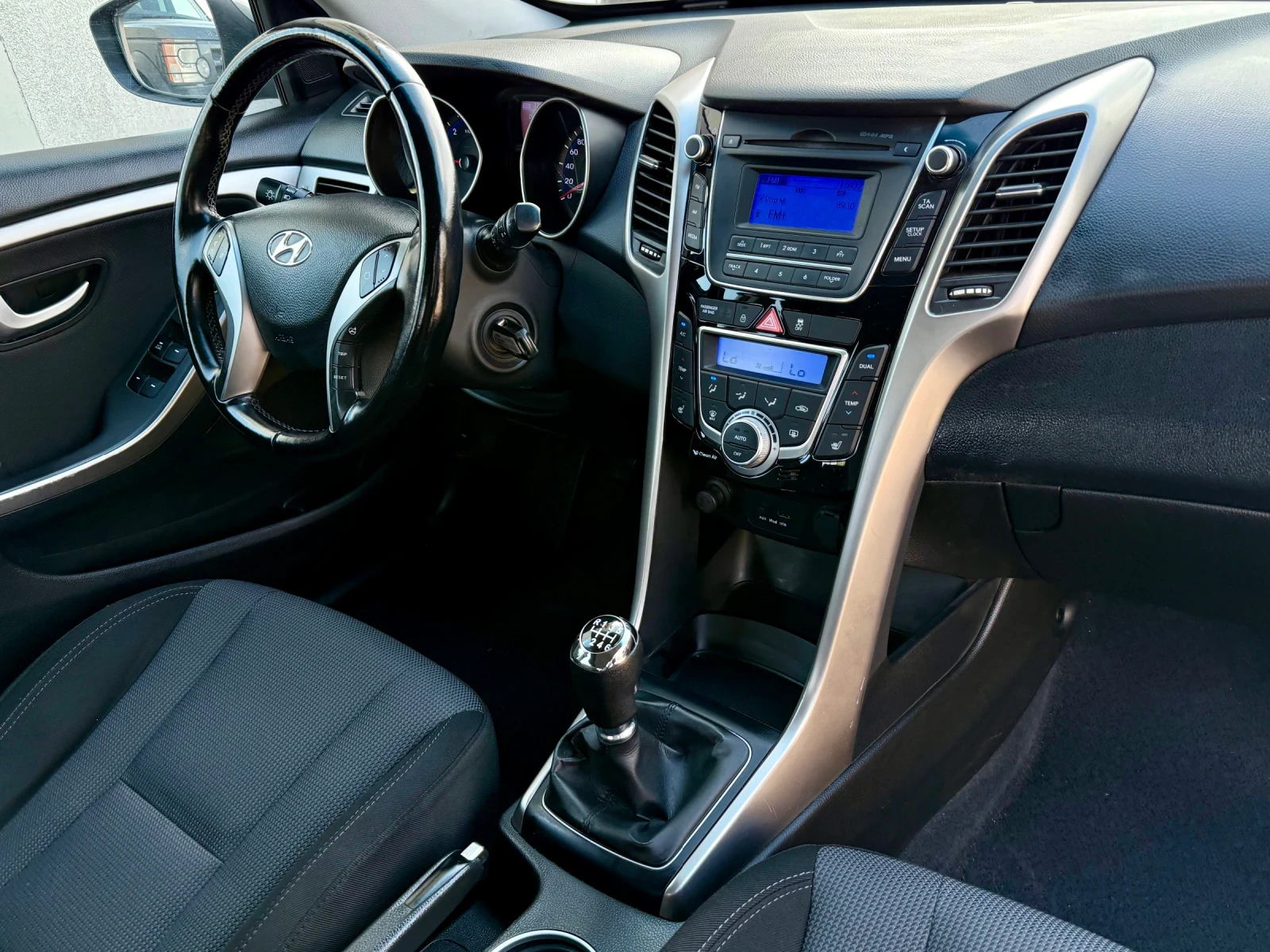 Hyundai I30 1.6CRDI-������ | Mobile.bg � ����������� 15