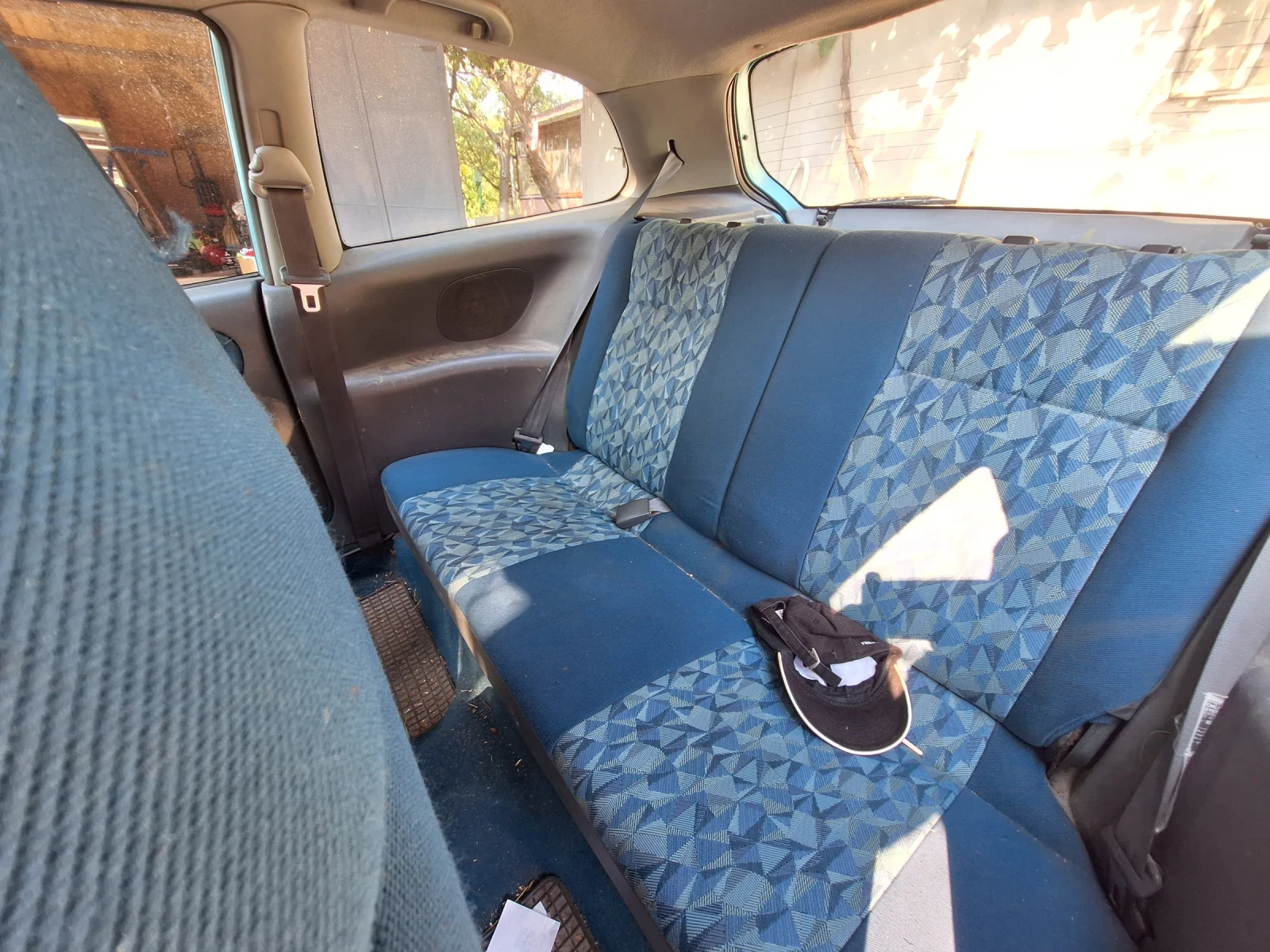 Mitsubishi Colt, снимка 7 - Автомобили и джипове - 56022821